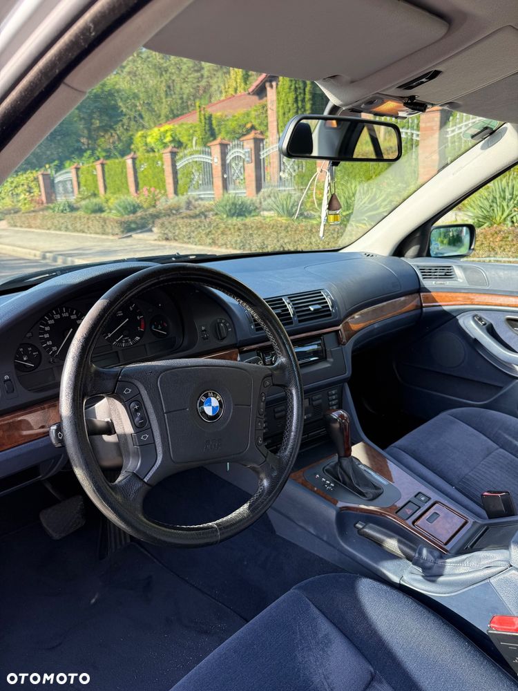 BMW Seria 5 - 9