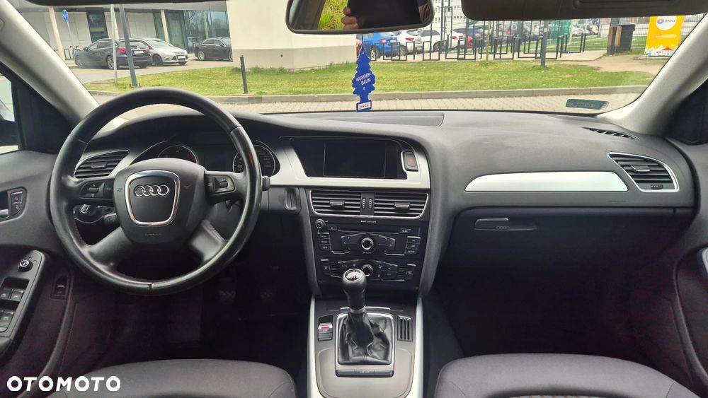 Audi A4 Limousine 2.0 TDI - 10