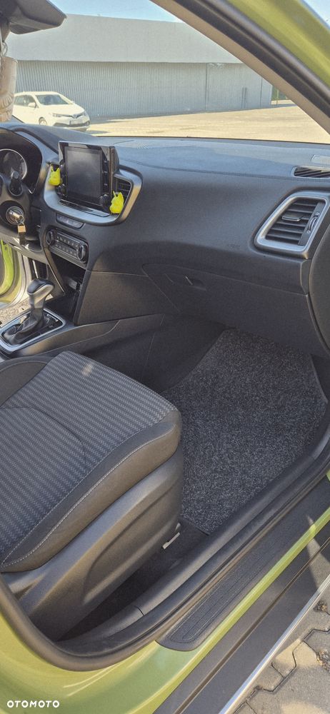 Kia XCeed 1.5 T-GDI M DCT - 11