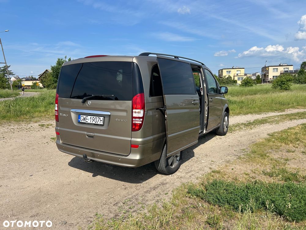 Mercedes-Benz Viano - 10