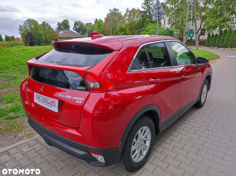 Mitsubishi Eclipse Cross 1.5 T-MIVEC (ClearTec) CVT 4WD Active+ - 4