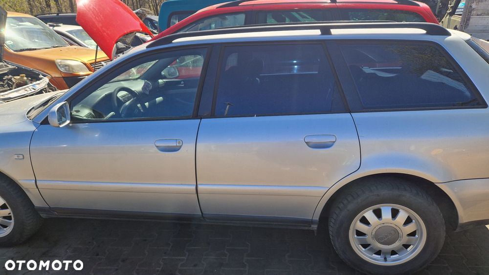Audi A4 B5 LIFT na częsci - 2