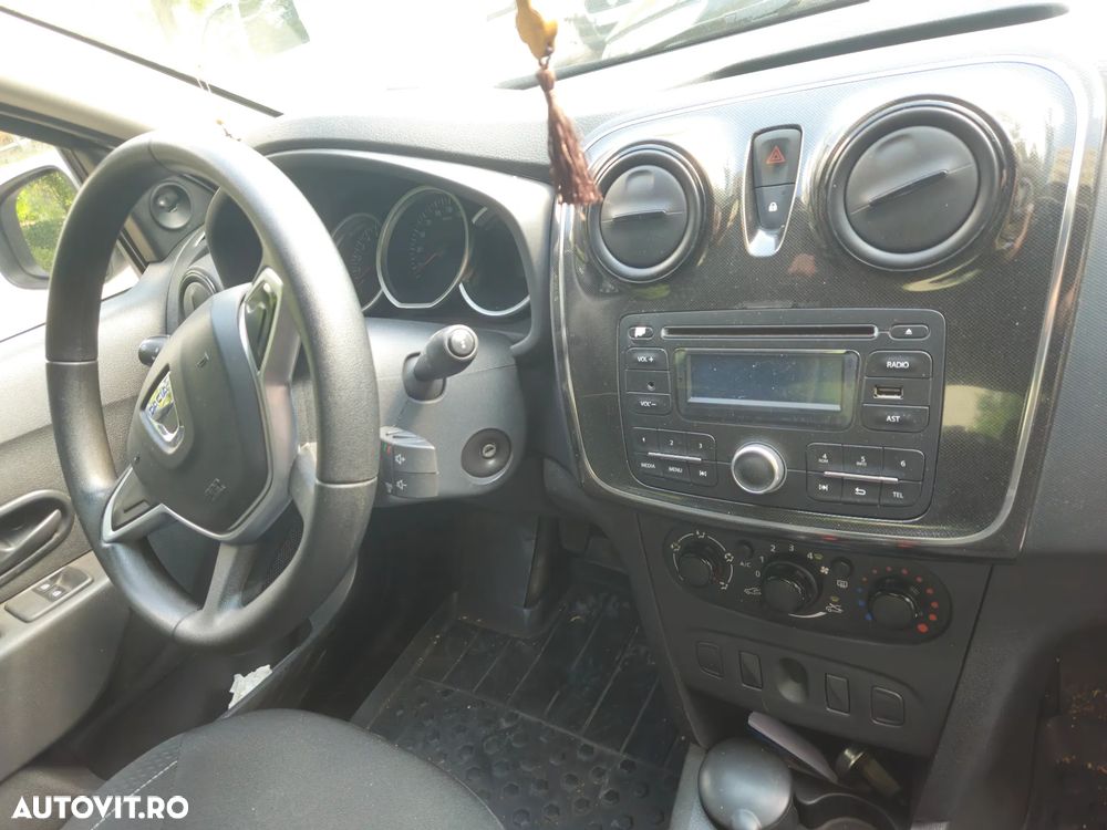 Dacia Logan - 10