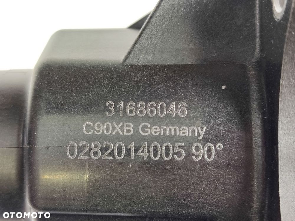 VOLVO XC40 2.0T T4 17-21r Termostat Obudowa Termostatu - 12