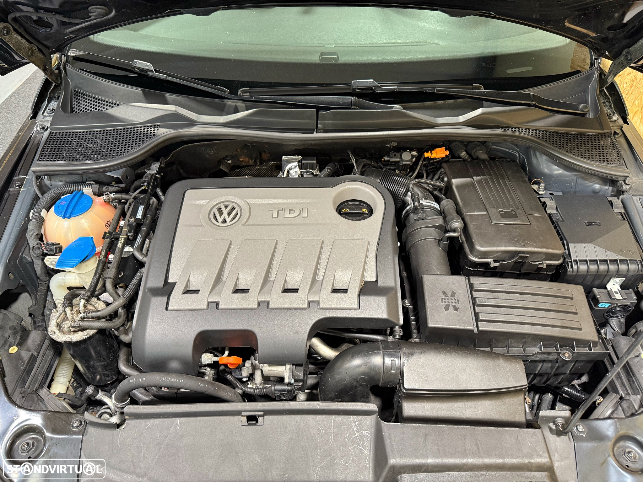 VW Scirocco 2.0 TDI Sport - 27