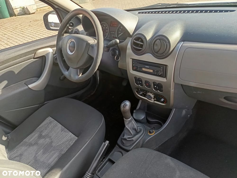 Dacia Sandero - 3