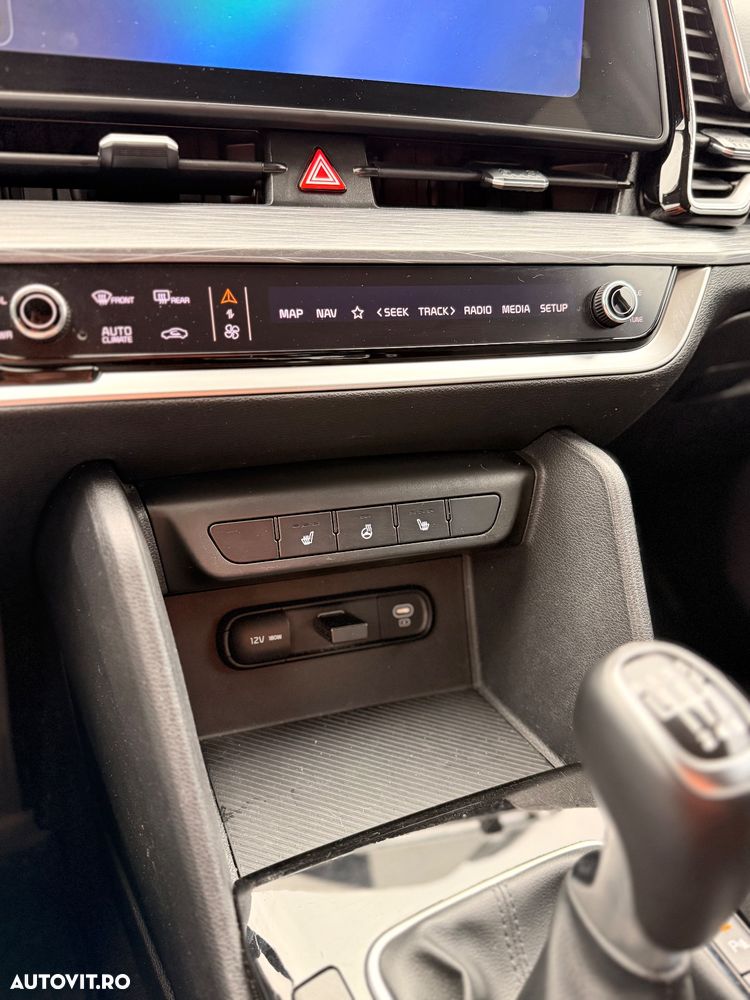 Kia Sportage 1.6 T-GDI MHEV 6MT 4x2 Business Line - 8