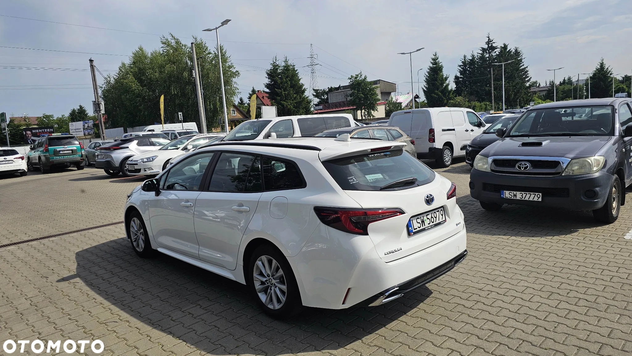 Toyota Corolla 1.8 Hybrid Comfort - 8