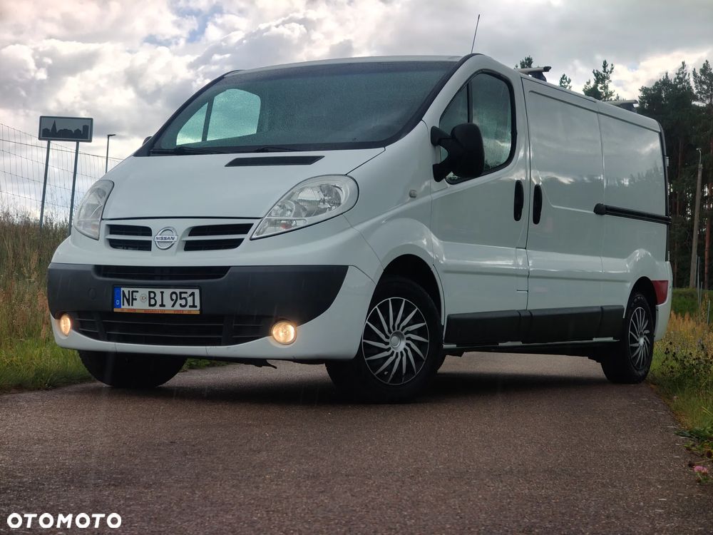 Renault Trafic - 16