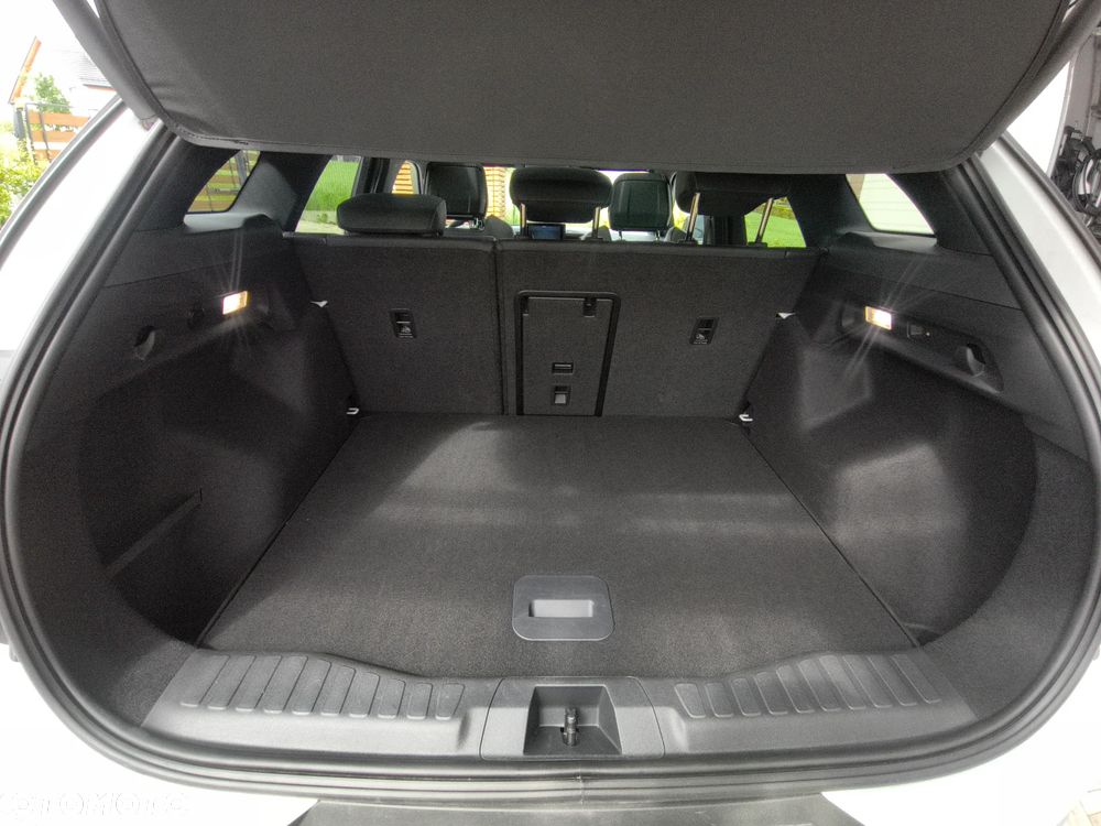 Ford Explorer 78kWh Premium AWD - 34