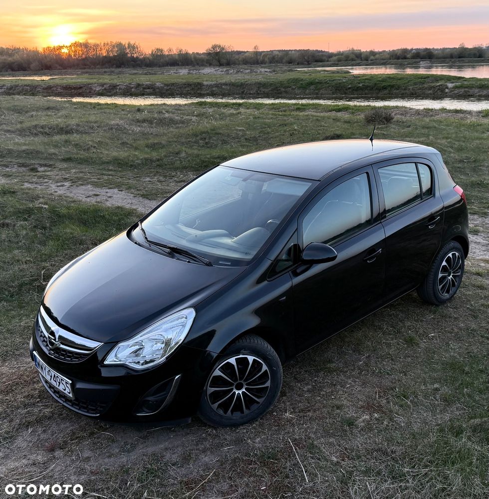 Opel Corsa 1.2 16V Cosmo - 5