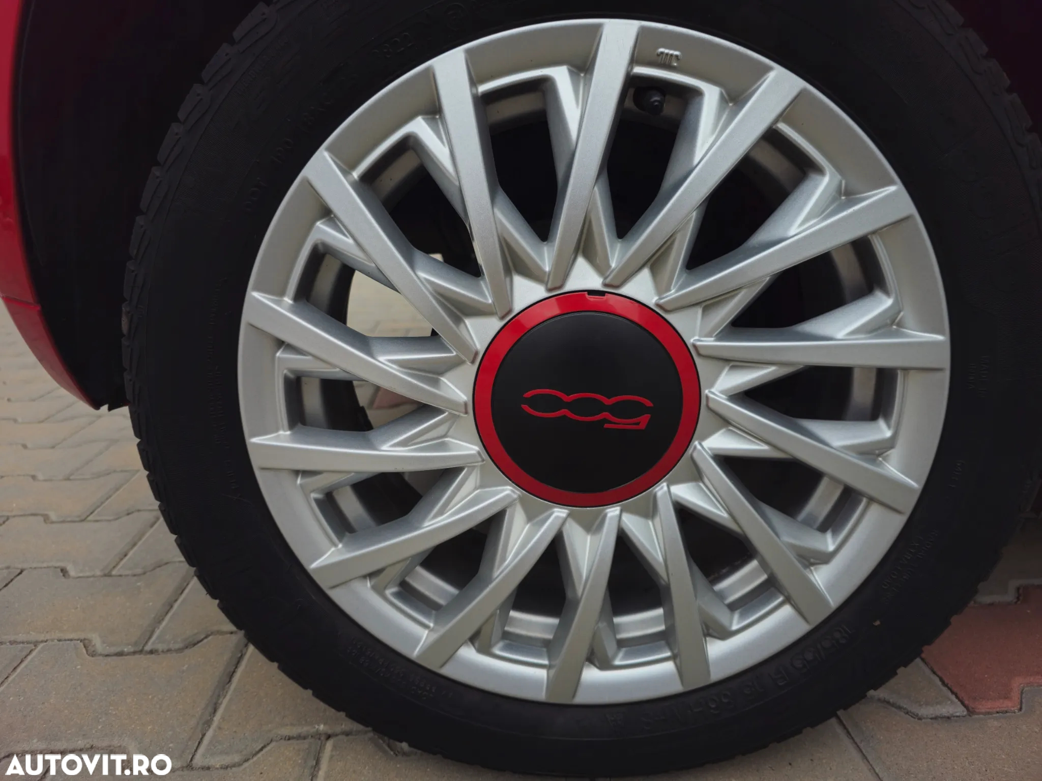 Fiat 500 Cabrio MHEV 1.0 Red - 25