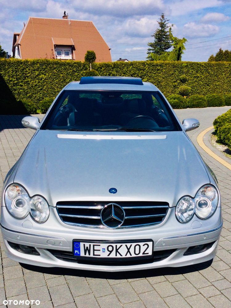 Mercedes-Benz CLK - 4