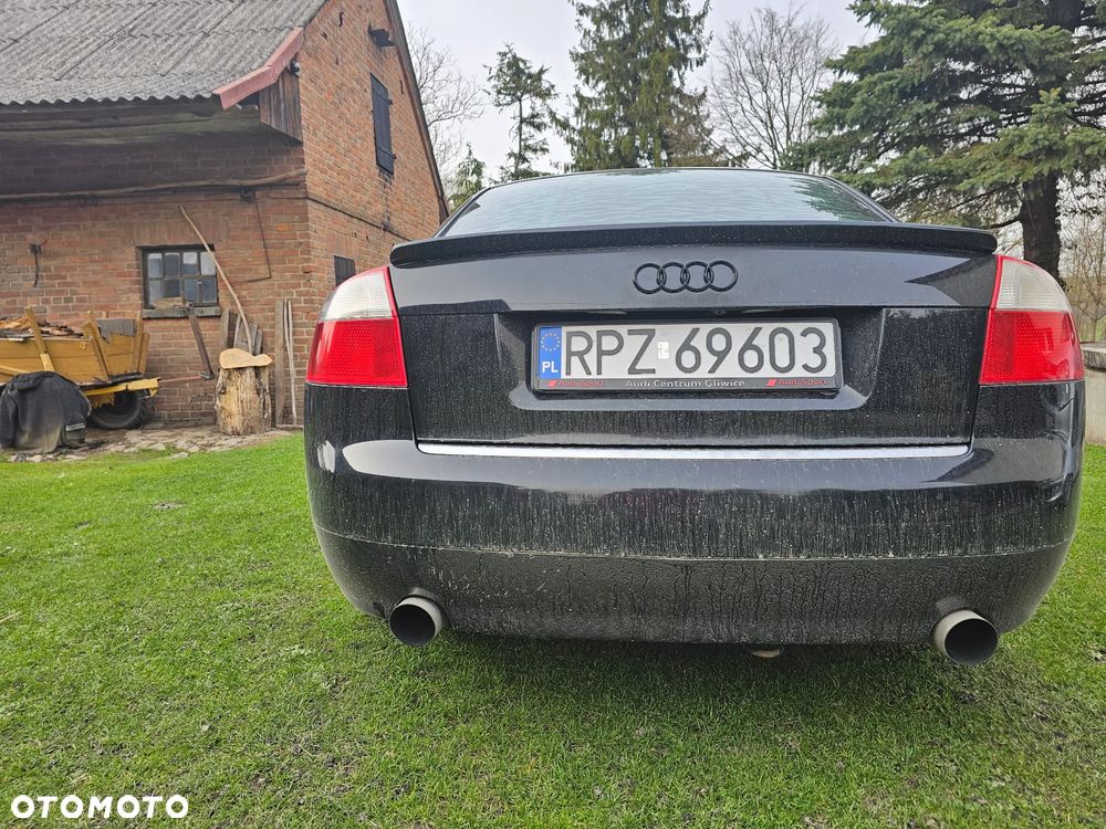 Audi A4 Limousine 1.8T - 8