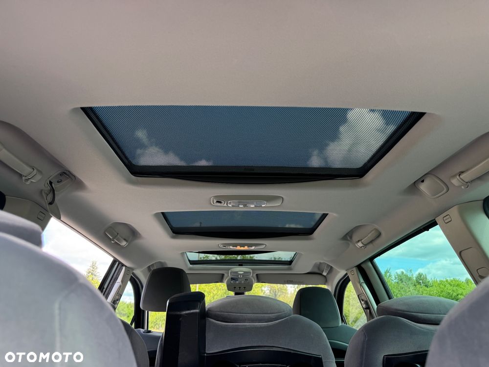 Citroën C8 HDi 165 Exclusive - 14