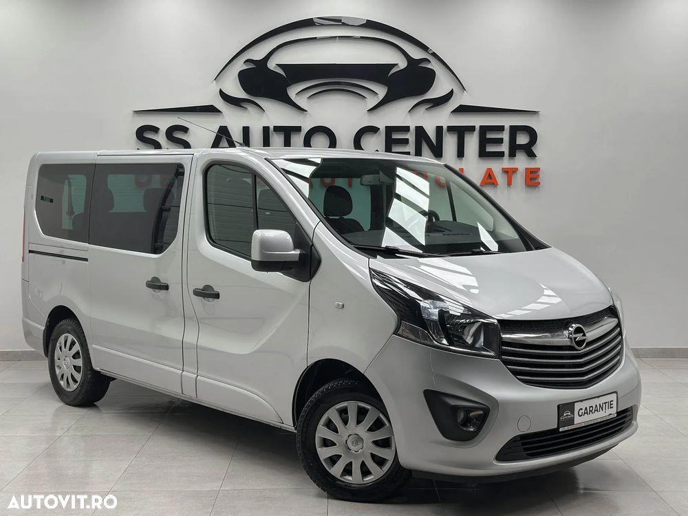 Opel Vivaro - 1