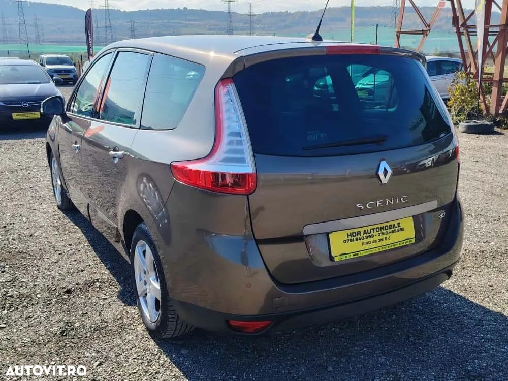 Renault Scenic dCi 110 Expression - 7