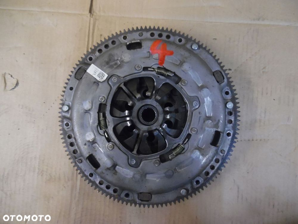 VW T6 TRANSPORTER 2.0TDI SPRZĘGŁO TARCZA DOCISK - 1