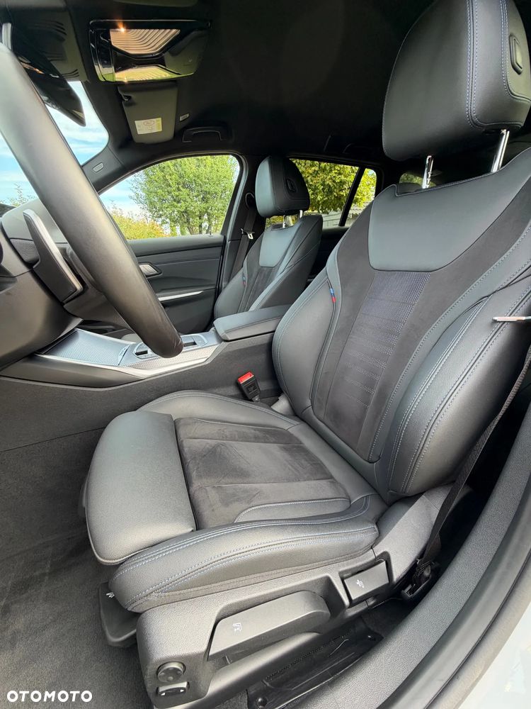BMW Seria 3 320d xDrive M Sport - 24