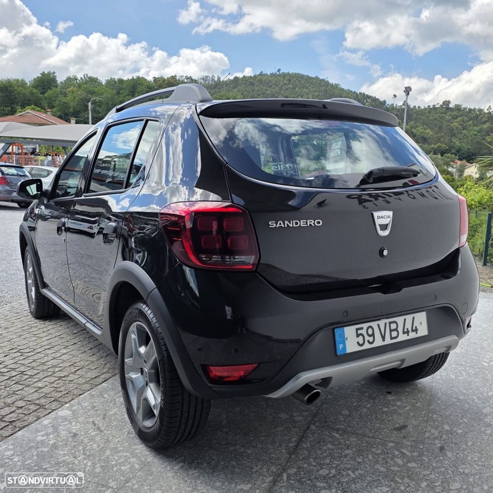 Dacia Sandero 0.9 TCe Stepway - 4