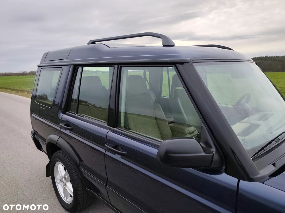 Land Rover Discovery - 30
