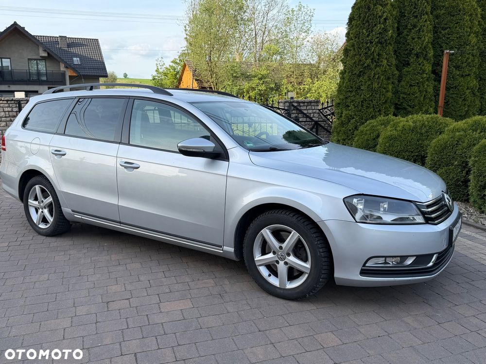 Volkswagen Passat 2.0 Blue TDI SCR Comfortline - 10