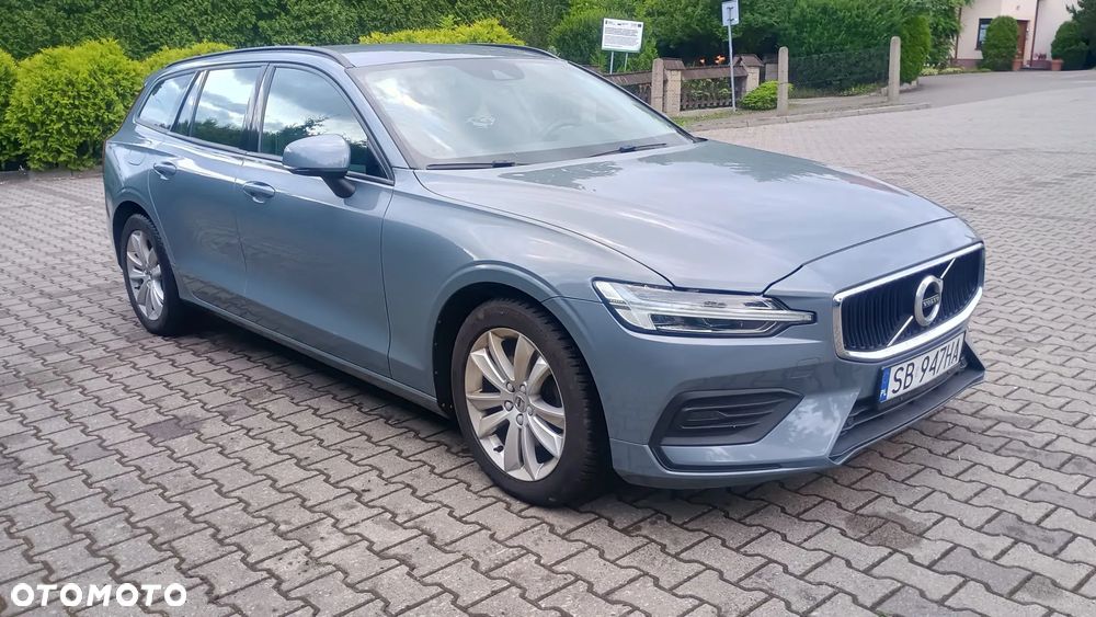 Volvo V60 B4 D R-Design - 2