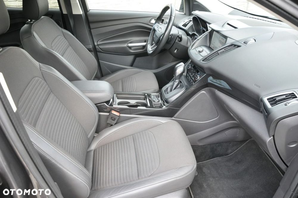 Ford Kuga 1.5 EcoBoost 4x4 Titanium - 12