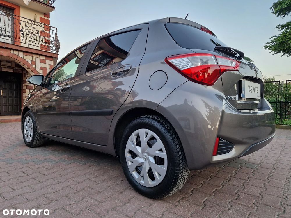 Toyota Yaris 1.5 Premium - 5