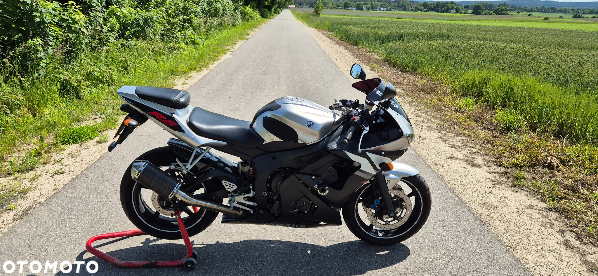 Yamaha R6 - 9