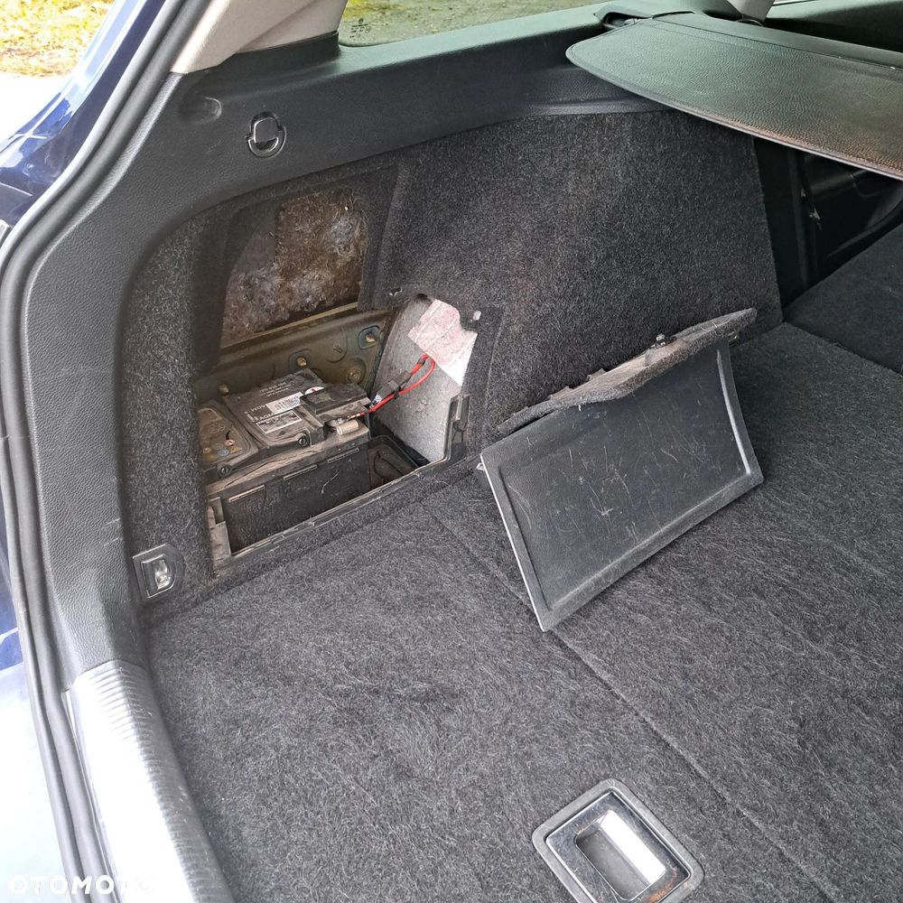 Volkswagen Passat Variant 2.0 TDI 4Motion Highline - 9