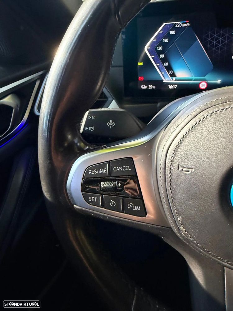BMW i4 eDrive40 Desportiva M - 23