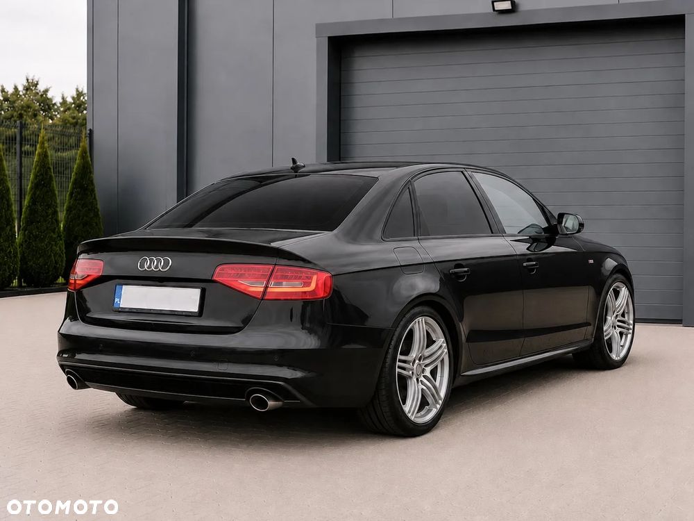 Audi A4 Limousine - 3