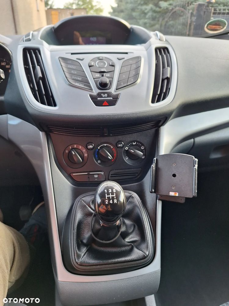Ford C-MAX - 13
