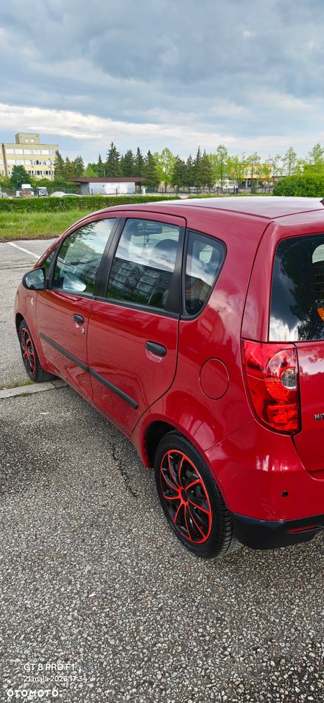 Mitsubishi Colt - 4