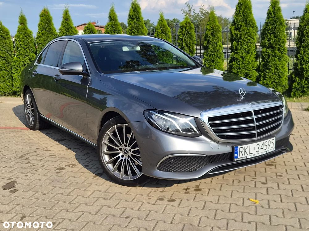 Mercedes-Benz Klasa E 220 d 9G-TRONIC - 36