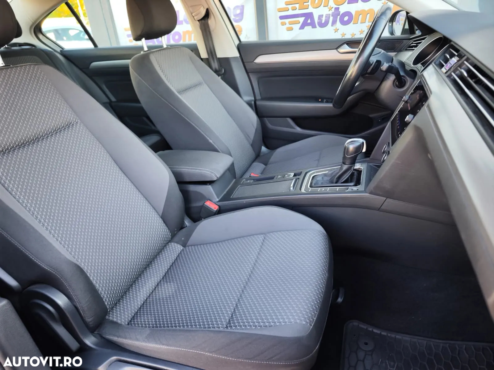 Volkswagen Passat 1.5 TSI ACT DSG Advance - 23