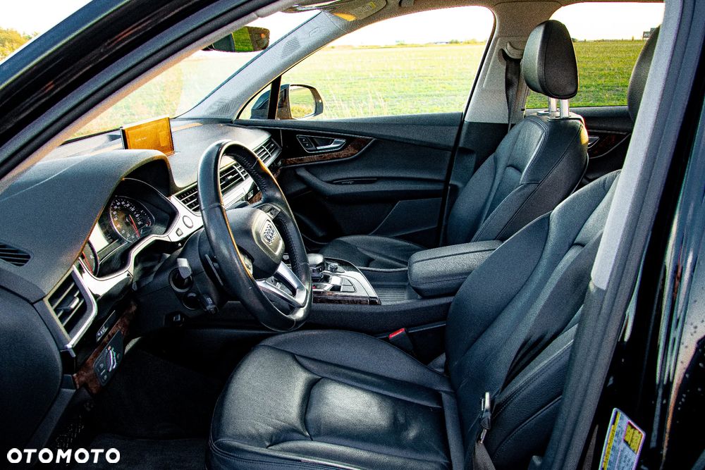 Audi Q7 3.0 TFSI Quattro Tiptronic - 7