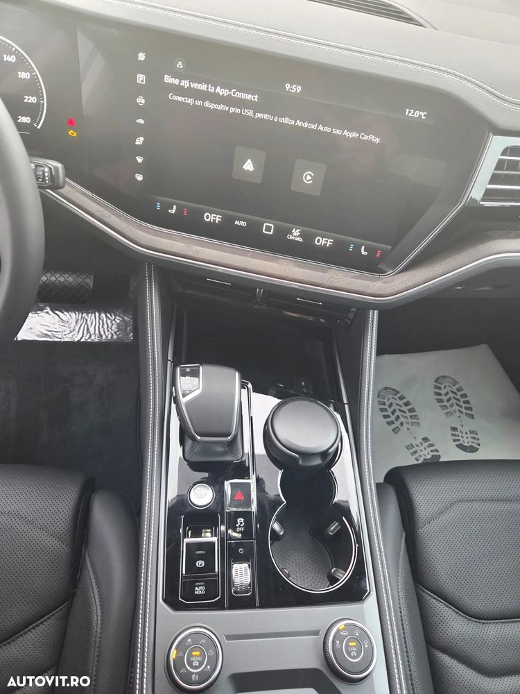 Volkswagen Touareg V6 TDI Elegance - 10