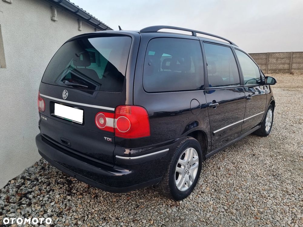 Volkswagen Sharan 1.9 TDI Comfortline Family - 3