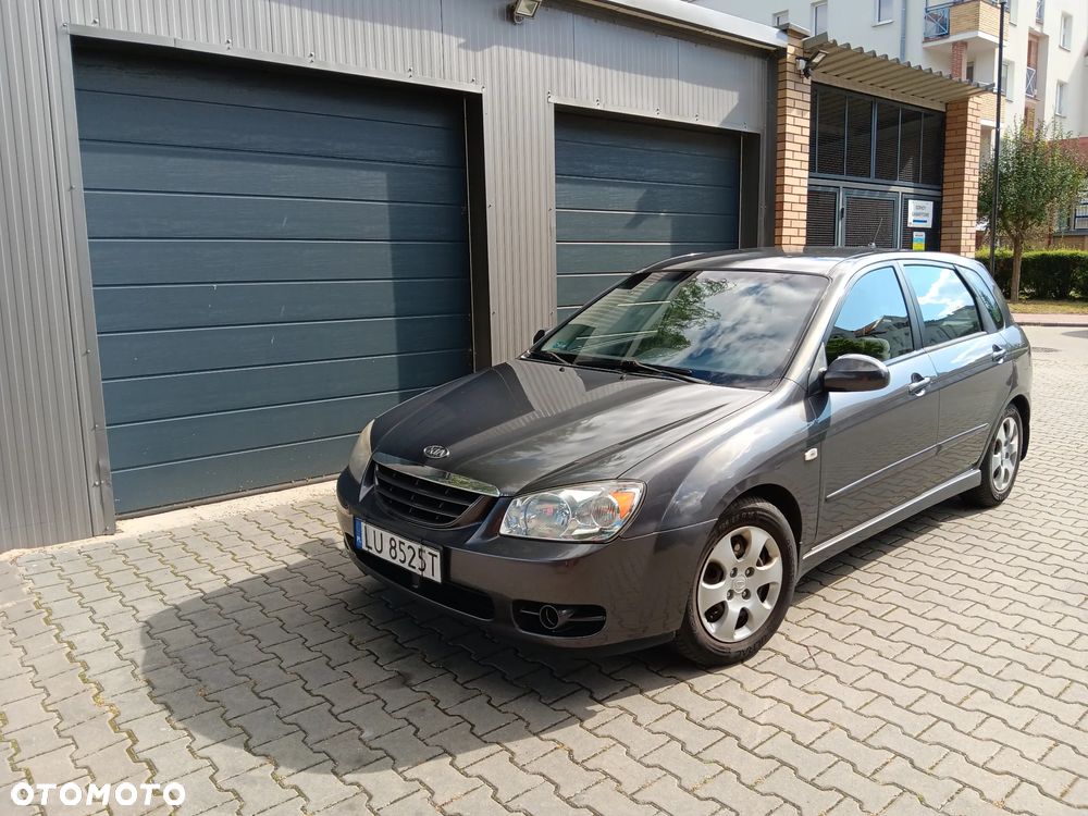 Kia Cerato 1.6 LX / Family - 10
