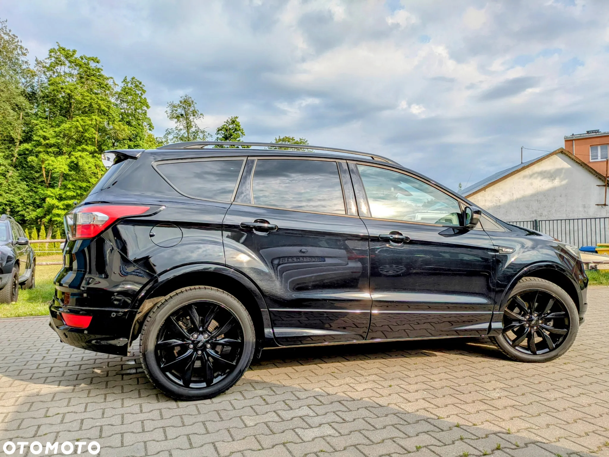 Ford Kuga 1.5 EcoBoost 2x4 ST-Line - 15