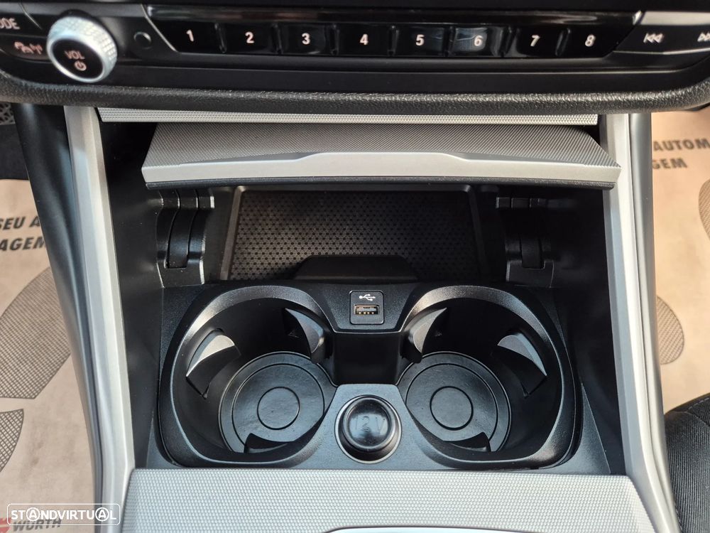 BMW 330 e Auto - 23