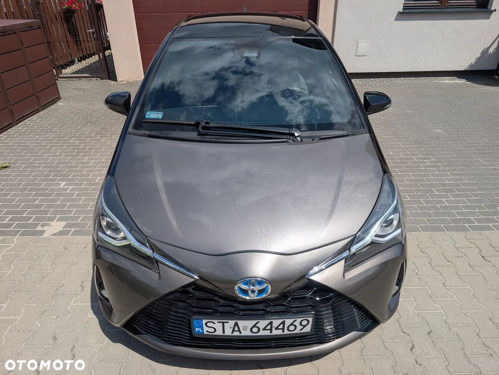 Toyota Yaris Hybrid 100 Selection Passion - 14