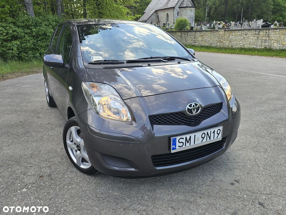 Toyota Yaris 1.33 Luna - 9