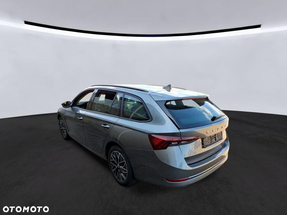 Skoda Octavia - 3
