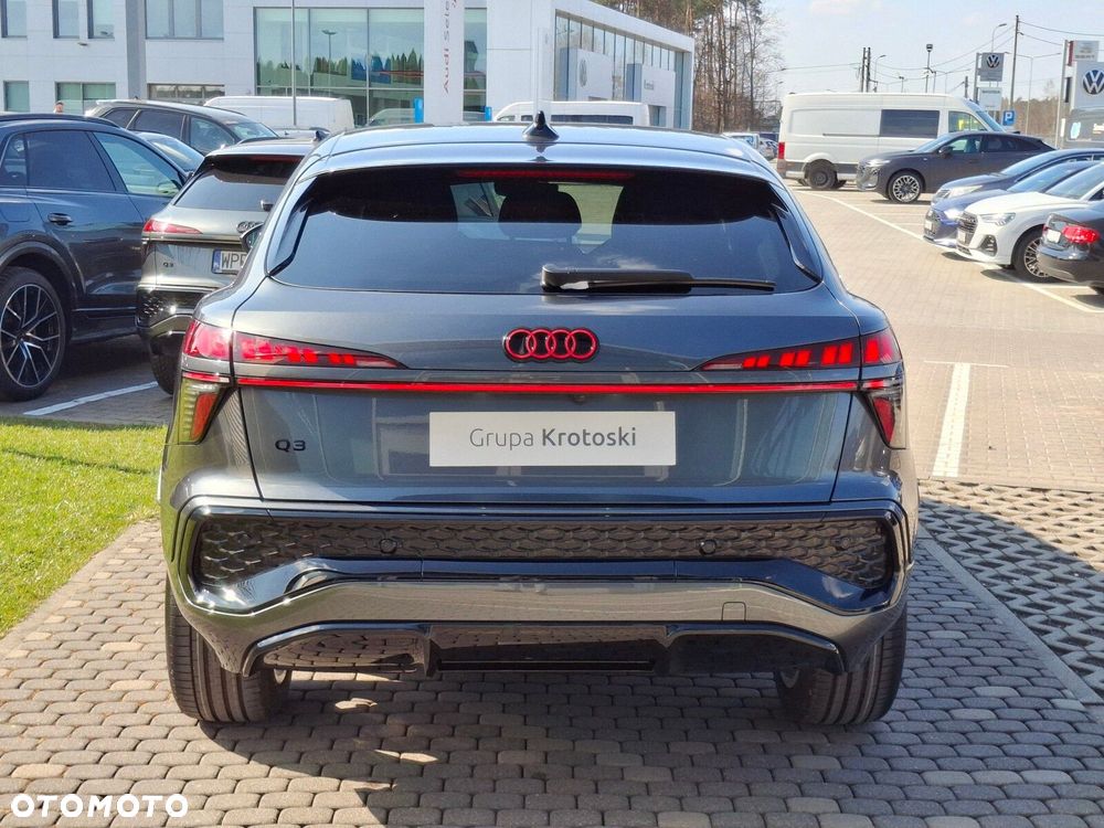 Audi Q3 Sportback - 6