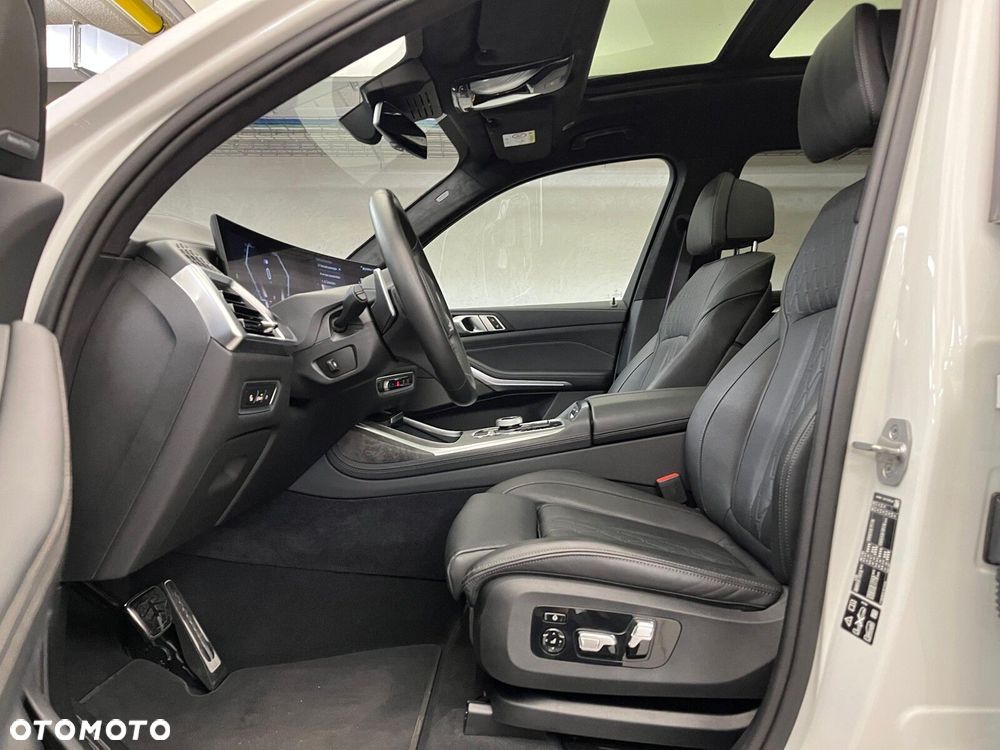 BMW X7 - 15