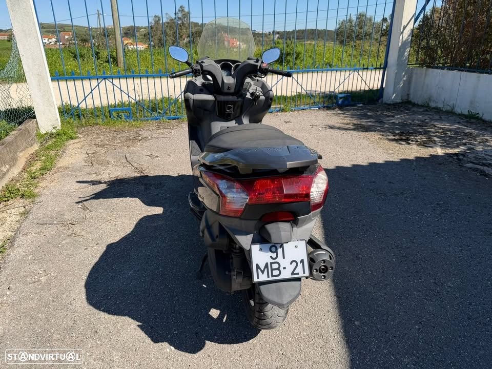 Kymco Downtown - 4