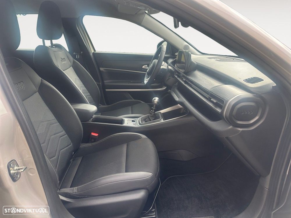 Jeep Avenger 1.2 GSE T3 Altitude - 15